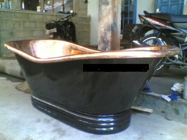 Handcrafted Copper Freestanding Bathtub - Spa Quality