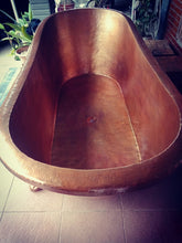 Load image into Gallery viewer, Handcrafted Copper Freestanding Bathtub - Spa Quality