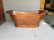 Load image into Gallery viewer, Handcrafted Copper Freestanding Bathtub - Spa Quality